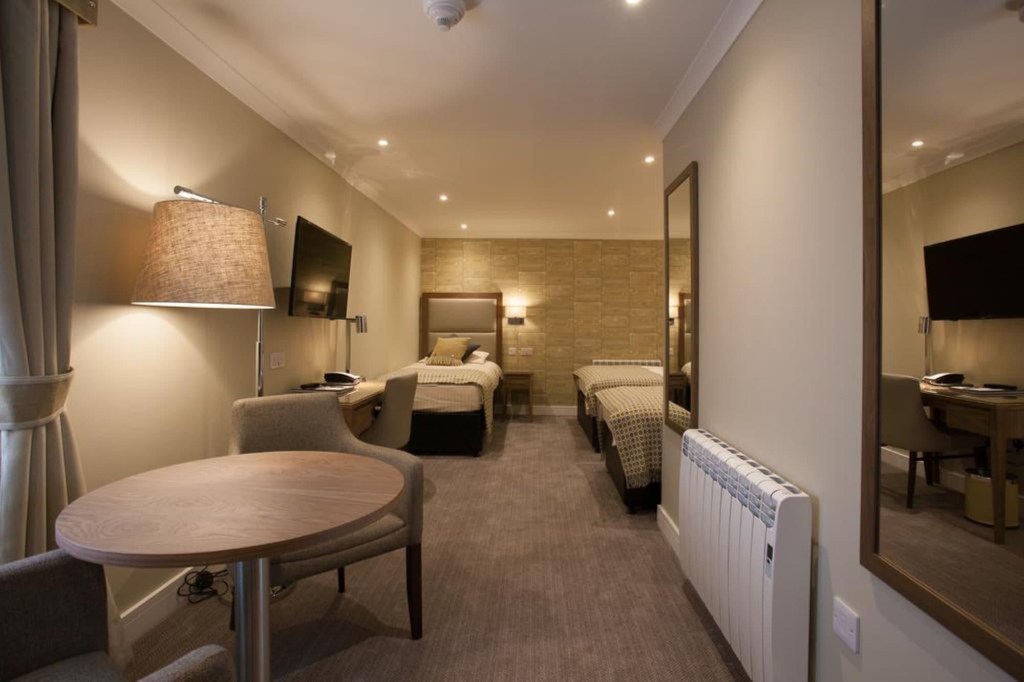 Cruachan Hotel Fort William Buitenkant foto