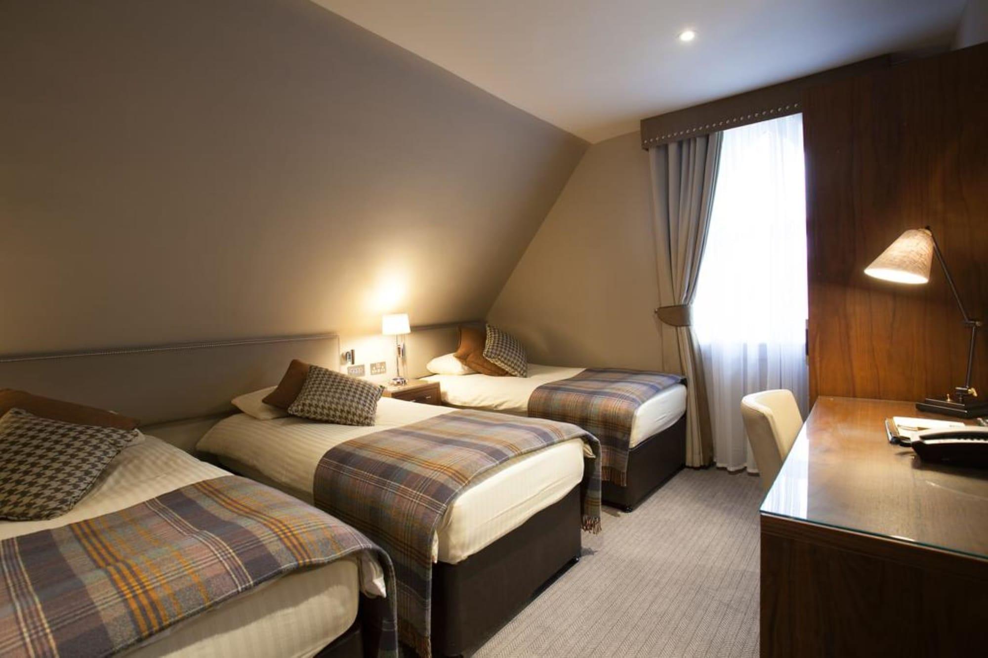 Cruachan Hotel Fort William Buitenkant foto