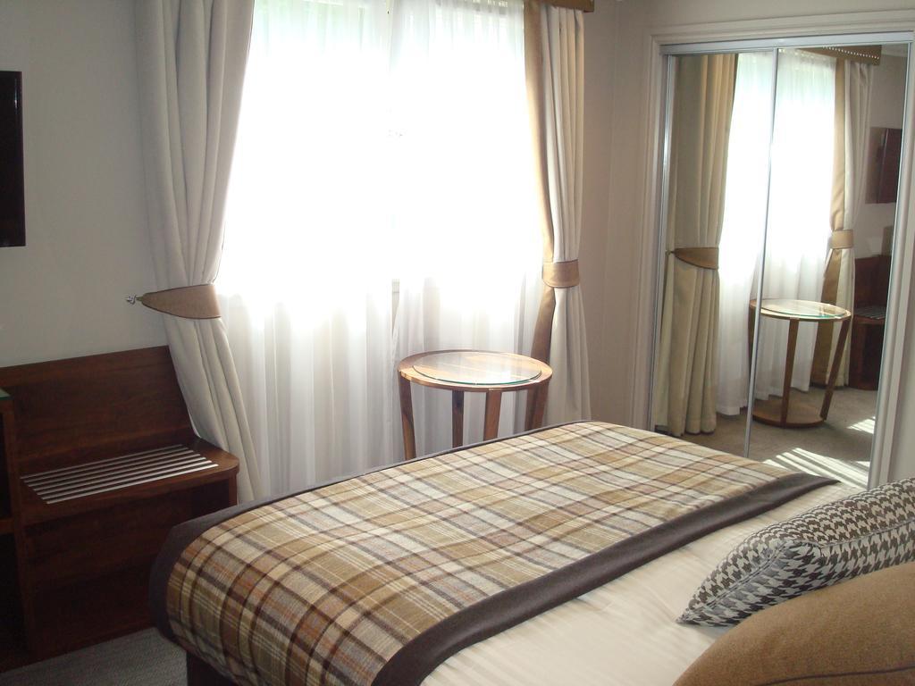 Cruachan Hotel Fort William Buitenkant foto