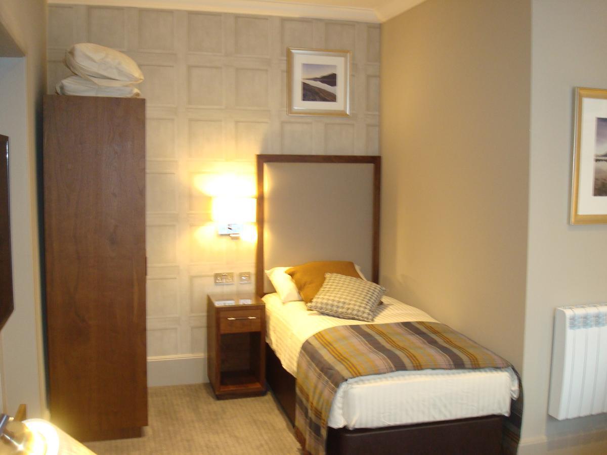 Cruachan Hotel Fort William Buitenkant foto