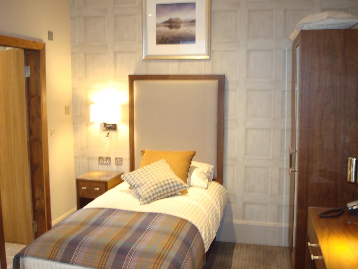 Cruachan Hotel Fort William Buitenkant foto